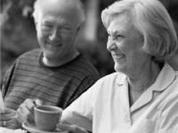 Кофе, чай, орехи против болезни Альцгеймера